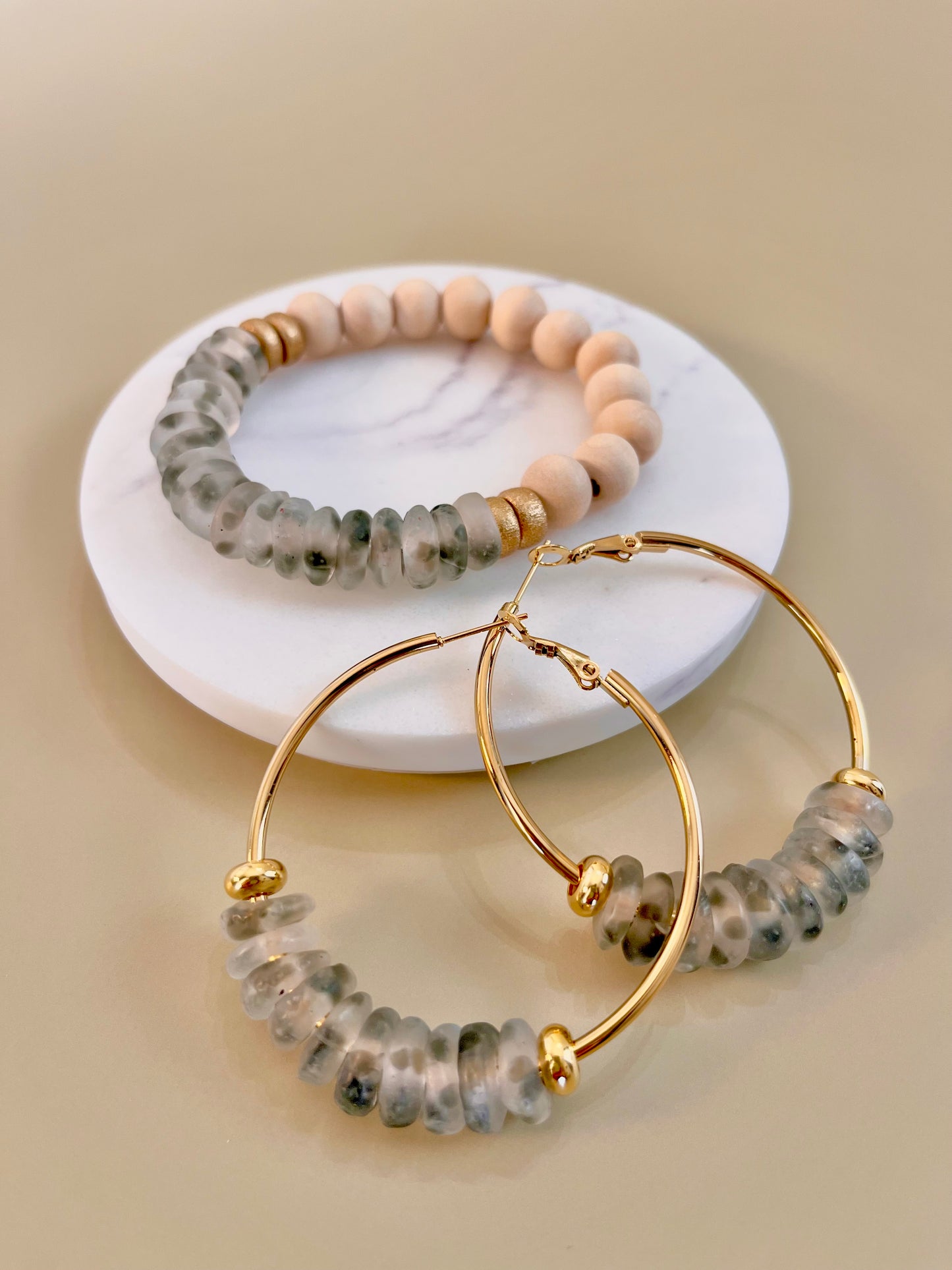 Gray Glass Bead Bracelet
