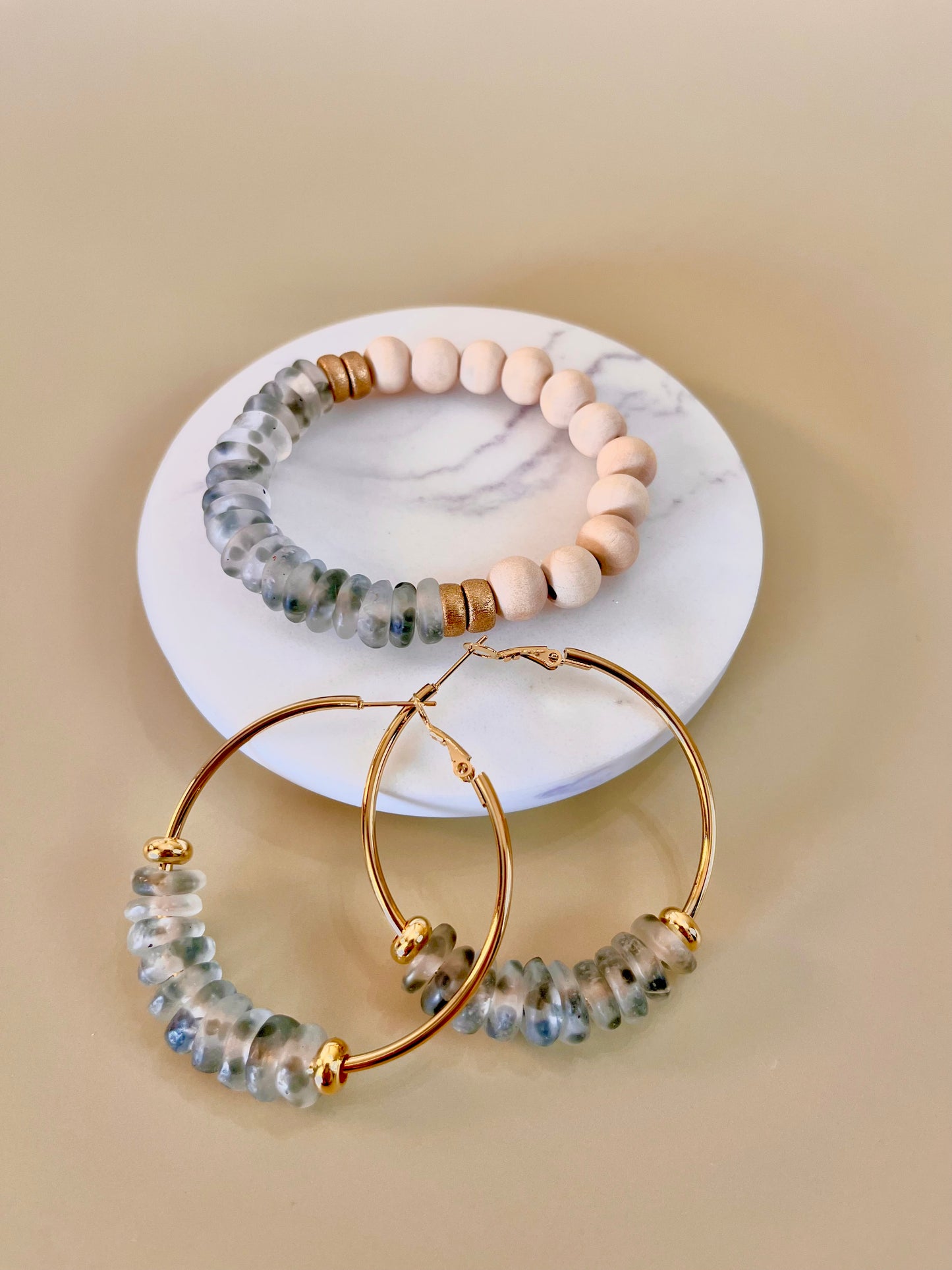 Gray Glass Bead Bracelet